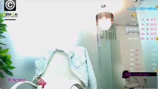 Anyarayne 2022-May-04 16:29 pm webcam show. Duration 00:34:47 - CamShows.tv