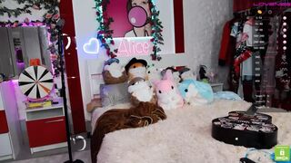 Madnessalice May 23, 2020 4:27 am webcam show. Duration 00:42:28 - CamShows.tv