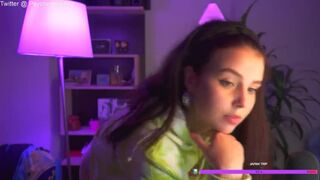 Psychedelicariaa Aug 25, 2019 7:39 pm webcam show. Duration 00:42:04 - CamShows.tv