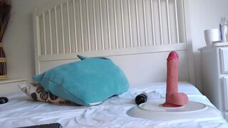 Sweetgirlandbigcock Aug 12, 2021 12:06 pm webcam show. Duration 00:26:57 - CamShows.tv