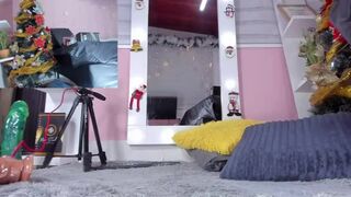 Msschloe_ Dec 27, 2022 23:53 pm webcam show. Duration 00:19:15 - CamShows.tv