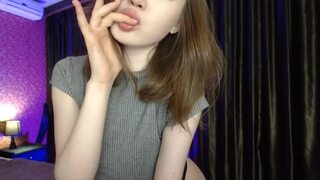 Sweetumaru 2020-May-23 webcam show. Duration 01:30:14 - CamShows.tv