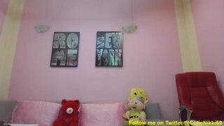 Cutenikki 2020-Mar-28 webcam show. Duration 01:30:33 - CamShows.tv