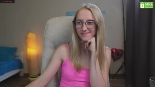 Angeellina 2020-Aug-16 webcam show. Duration 00:17:32 - CamShows.tv