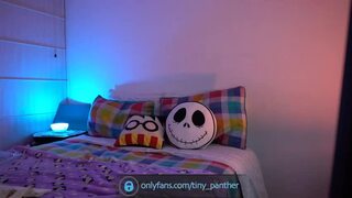 Tiny_panther 2019-Sep-21 webcam show. Duration 00:55:48 - CamShows.tv