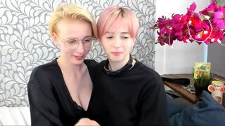 Brittany and rita 2019-Aug-11 webcam show. Duration 00:15:57 - CamShows.tv