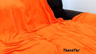 Taniatrouble 2020-Jan-05 webcam show. Duration 00:53:57 - CamShows.tv