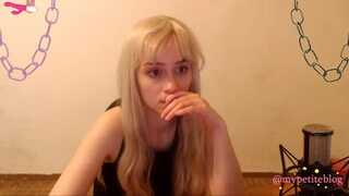 Petiteheather 2019-Sep-20 webcam show. Duration 00:58:44 - CamShows.tv