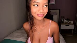 Lilly_pink 2019-Aug-14 webcam show. Duration 00:43:23 - CamShows.tv