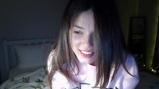 Christine_horny 2021-Feb-07 webcam show. Duration 00:27:02 - CamShows.tv