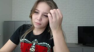 Candymini 2020-Feb-12 webcam show. Duration 00:40:02 - CamShows.tv