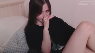 Justyourwaifu 2021-Oct-01 16:49 pm webcam show. Duration 00:16:00 - CamShows.tv