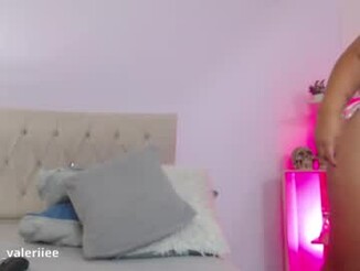 Valerie_21