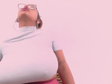Barbara_boobs97