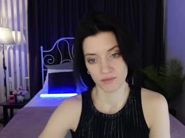 Roxy_riot_
