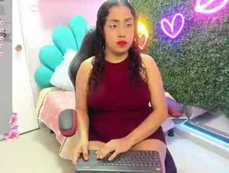 Cristal_horny19