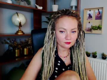 Erotic_kaya